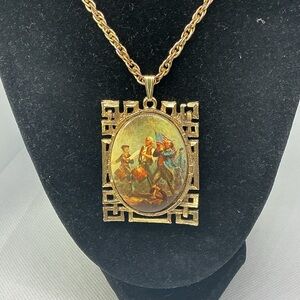 Vintage The Spirit of ‘76 Bicentennial Ornate Pendant Necklace